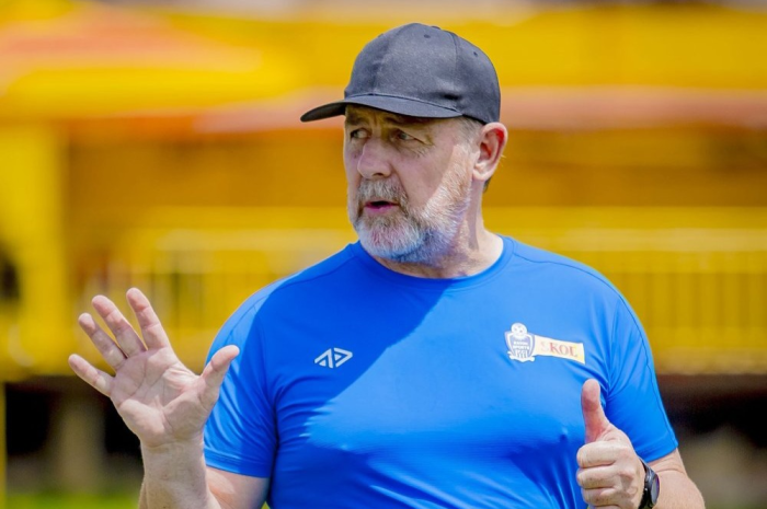 Bruno Ferry wari wagiye mu Bufaransa azatoza ku mukino wa Al-Hilal SC witezweho kugarura ibyishimo by’abakunzi ba Murera