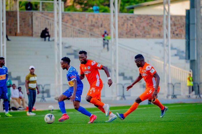 Ikibazo cy’amashanyarazi gikomeje kugaragara kuri Kigali Pele Stadium cyatumya hari imikino yimurwa