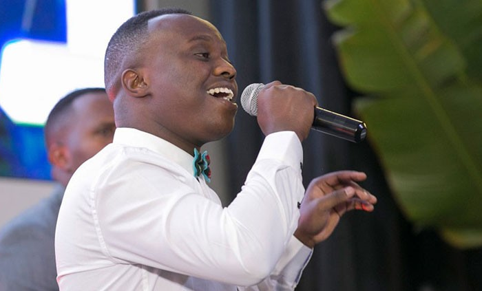 Amatike yose yashize mu minsi 3! Abakunzi ba King James bakoze ibidasanzwe bamugaragariza urukundo