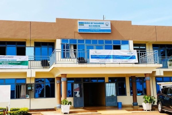 Kirehe: Inkuba yishe amatungo 33, abaturage bafata iya mbere bamushumbusha inka 25