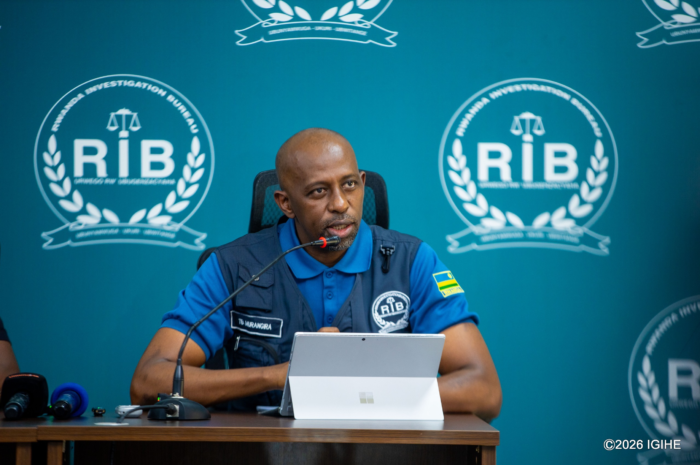 RIB yataye muri yombi abantu 18 bakekwaho ibyaha bitandukanye harimo abakozi ba leta  muri bo harimo umuyobozi n’abakozi ba FDA na RSB n’abanyamabanga nshingwabikorwa b’utugari n’imirenge.